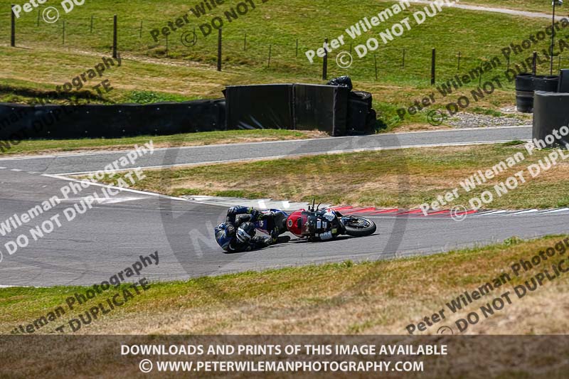 cadwell park;cadwell park photographs;cadwell trackday photographs;enduro digital images;event digital images;eventdigitalimages;peter wileman photography;racing digital images;trackday digital images;trackday photos